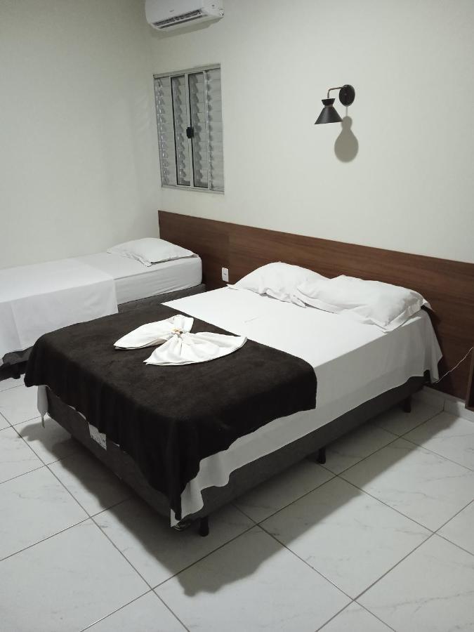 Hotel Imperio Aparecida do Taboado Екстериор снимка